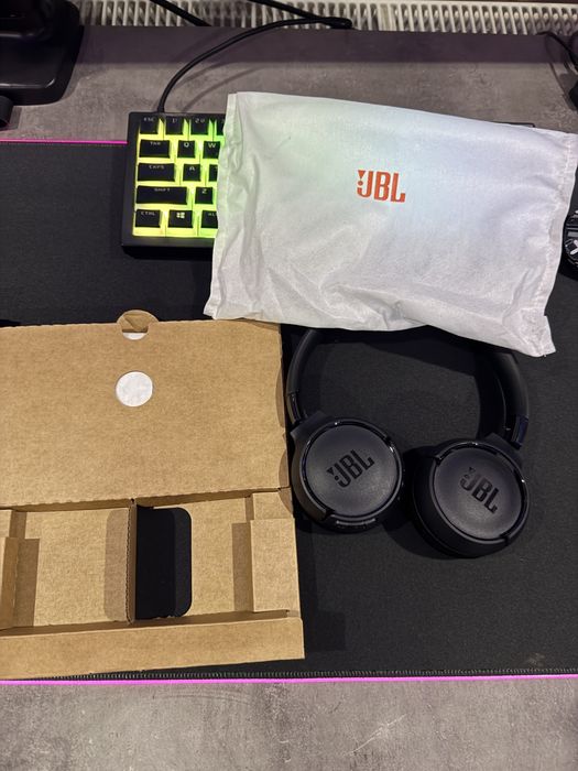 Слушалки JBL Tune 520BT