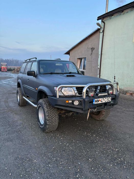 Nissan Patrol y61