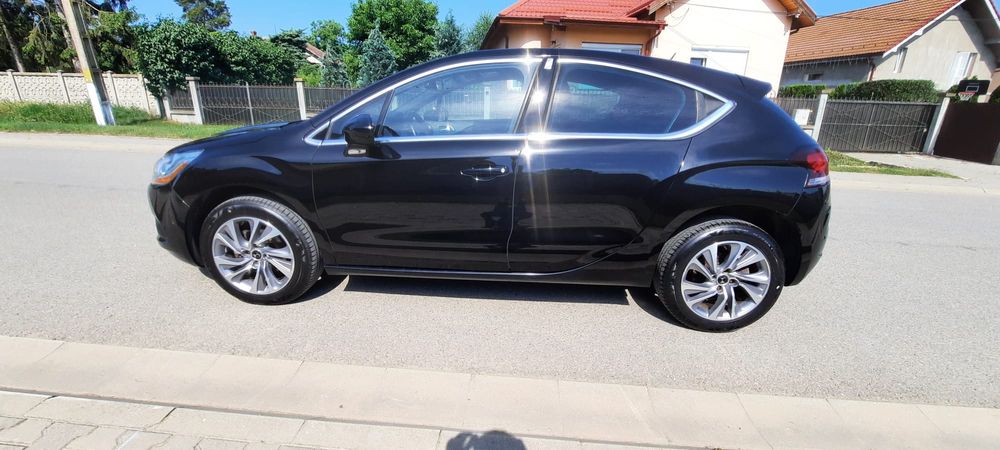 Citroen DS4 1.2 benzine. 2016.euro 6.Navi