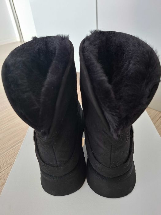 Дамски зимни ботуши Guess