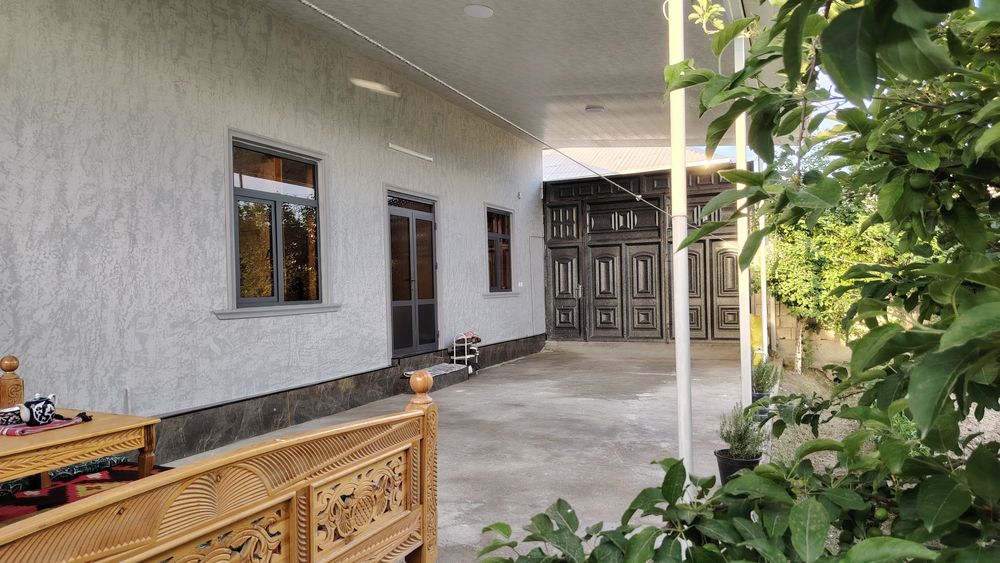 Uy sotiladi 7 sotix uydagi hamma narsa qoladi