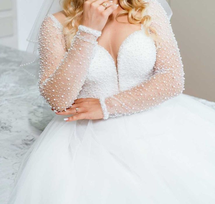 Rochie de mireasă de vânzare – model prințesă