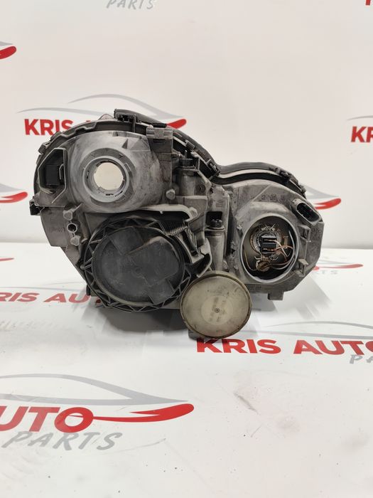 Ляв фар Mercedes C class W203 / Мерцедес Ц класа 2000г.