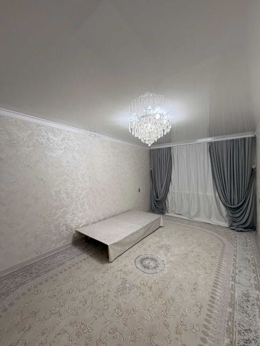 продается 2 ком квартира район Зиг заг