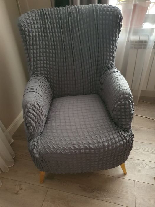 Продам 2 отличных  кресло