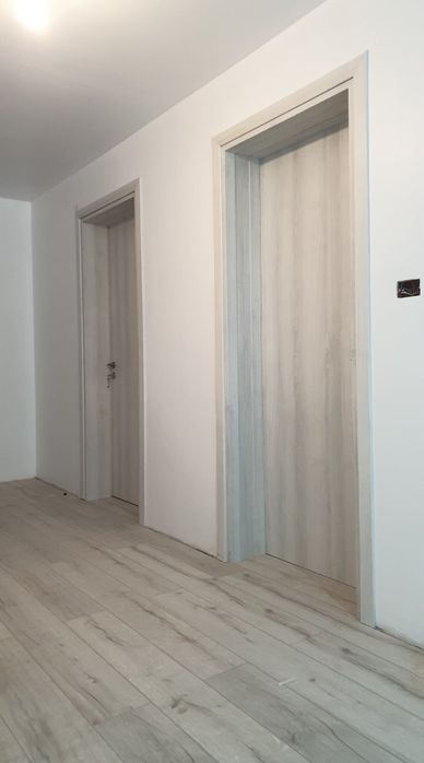 Montaj usi interior și exterior