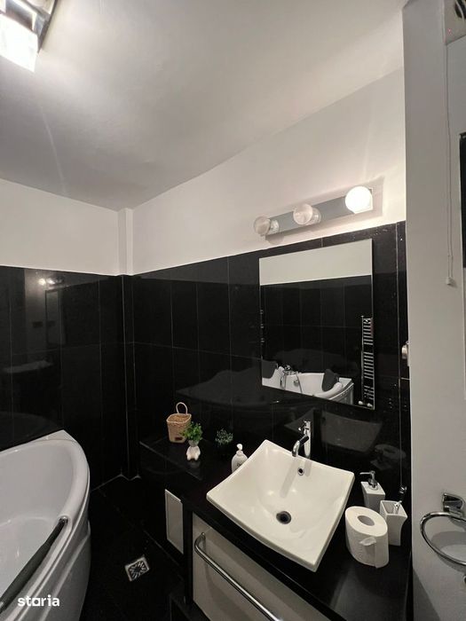 Apartament 2 camere de închiriat, ultracentral, Pitesti