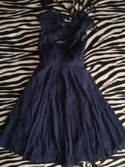 Дамски официални рокли