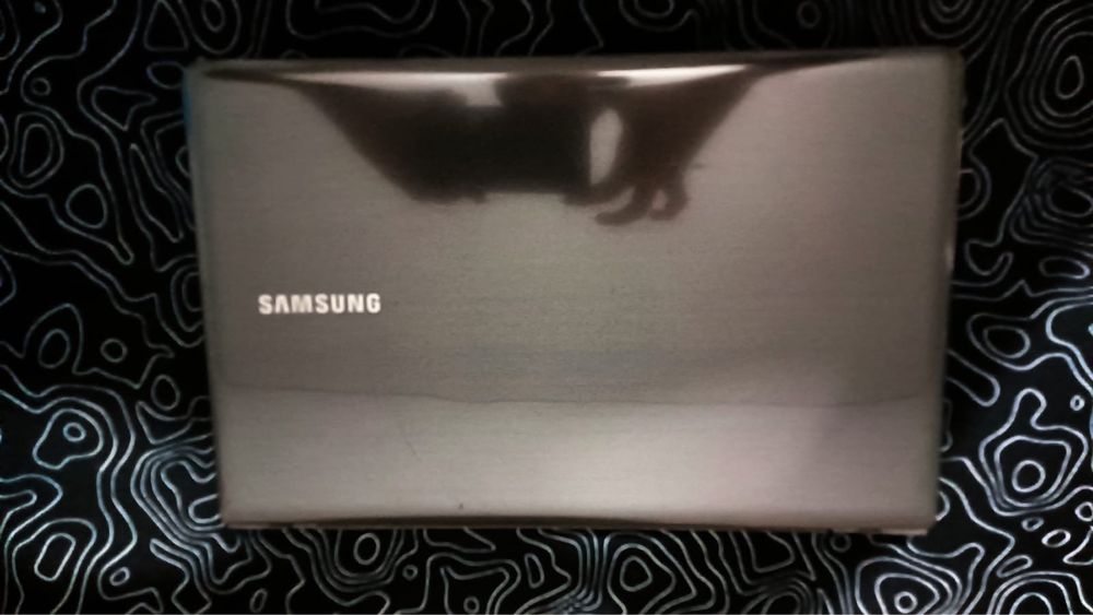 Ноутбук Samsung i5