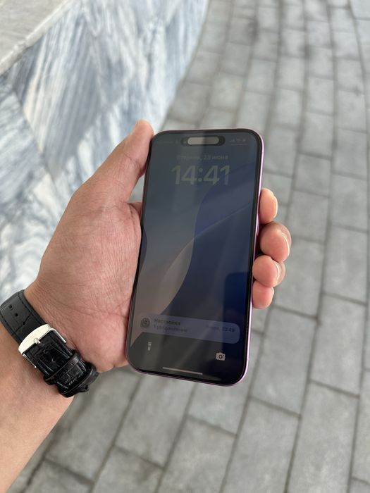Iphone 16.