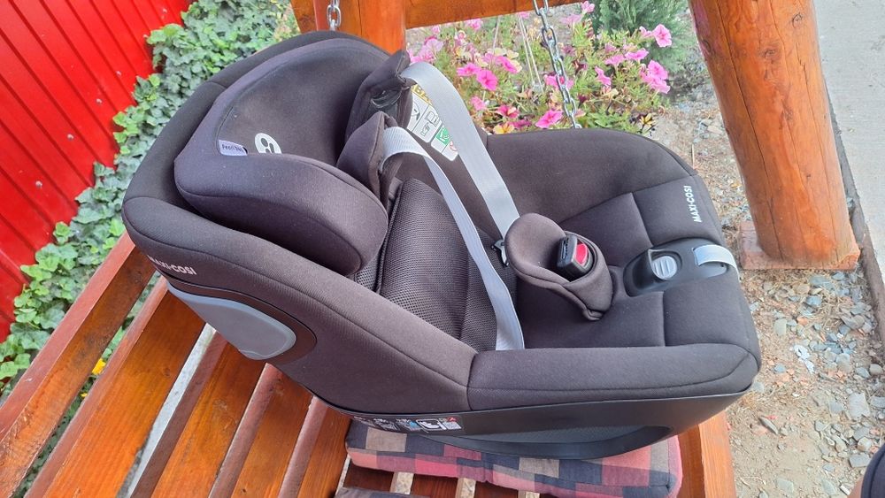 Scaun auto Maxi-Cosi Pearl 360 V2 i-Size + bază ISOFIX FamilyFix 360 – Authentic Black