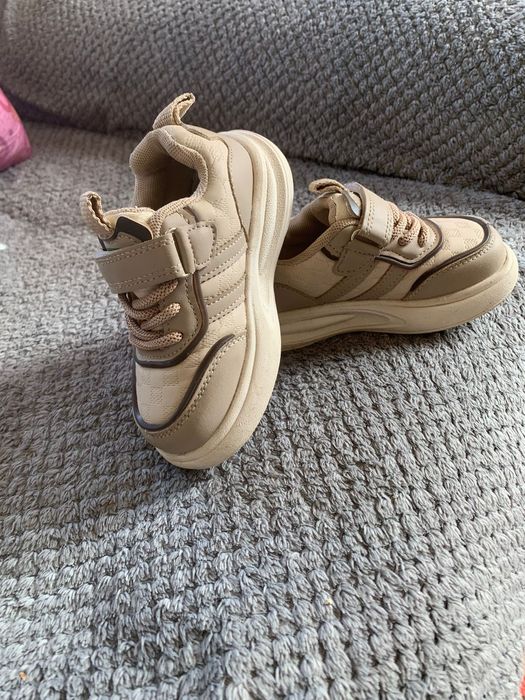 Детская обувь для мальчика 3000тг 1 раз одели