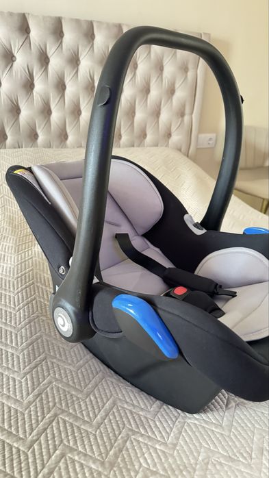 Продам Автолюльку Cybex Aton.