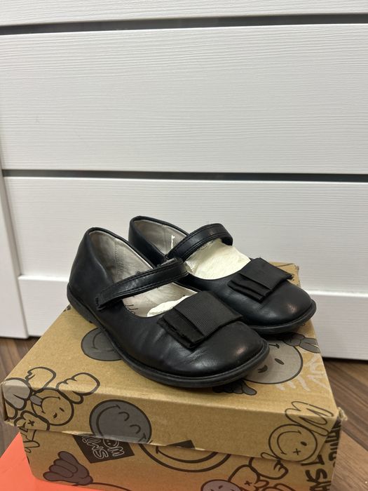Продам детские  туфли