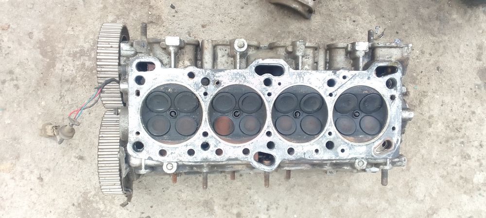 Головка митсубиси  доннс 16 клапаный