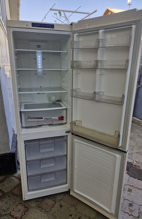 LG холодильник сатылады