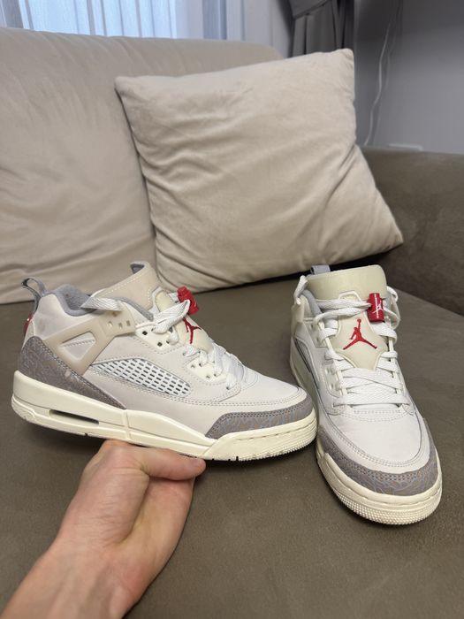Jordan Spizike low