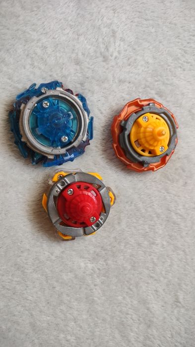 Продам бейблэйды в отличном состоянии