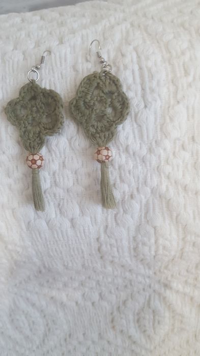 Ръчно направени бижута