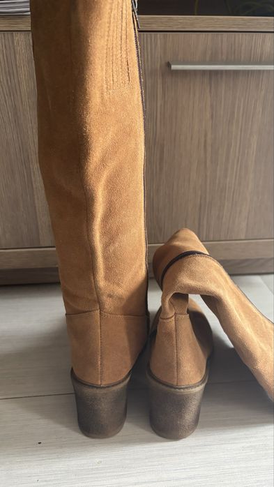 Ботуши, естествен велур