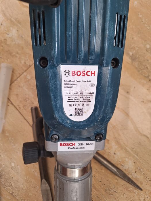 Професионален къртач Bosch GSH 16-30 / Немско качество – 1750W