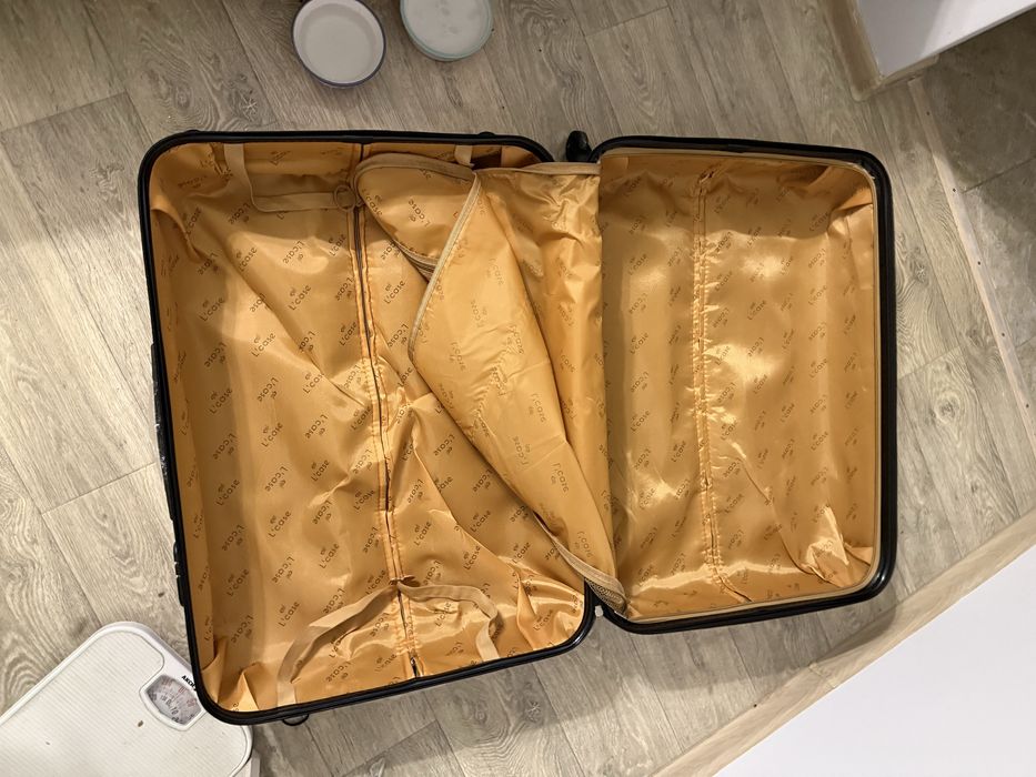 Чемодан l’case новый