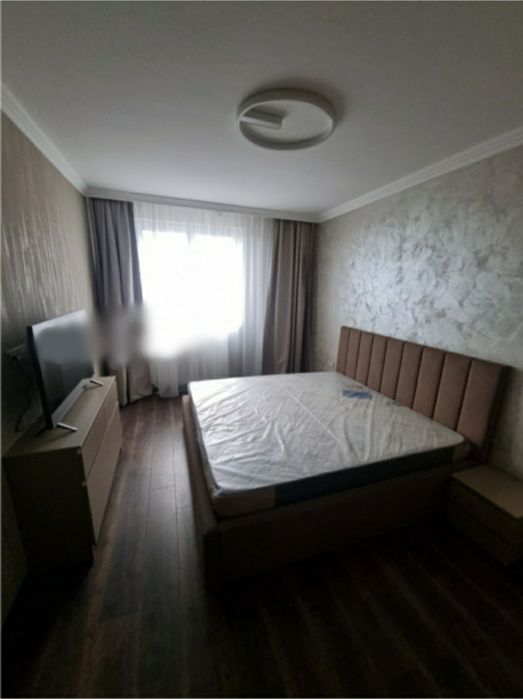 Дава се под наем Двустаен апартамент в София, Люлин 8 - 74 кв.м за 612 € - Снимка #2