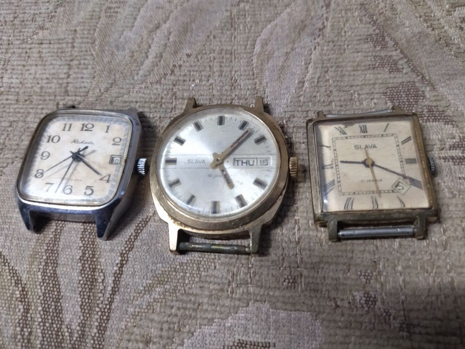 Лот от ретро часовници- руски +Doxa