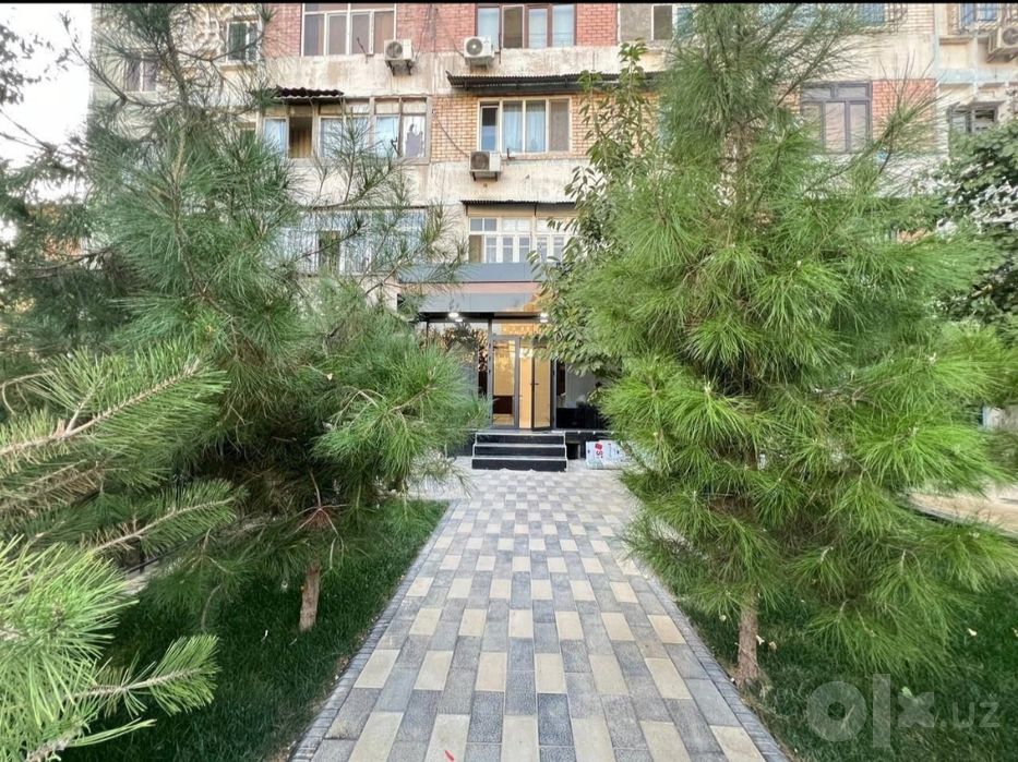 Продаётся евро офис. Паркентский рынок