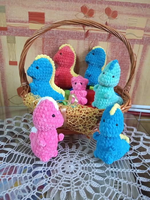 Плетен динозавър