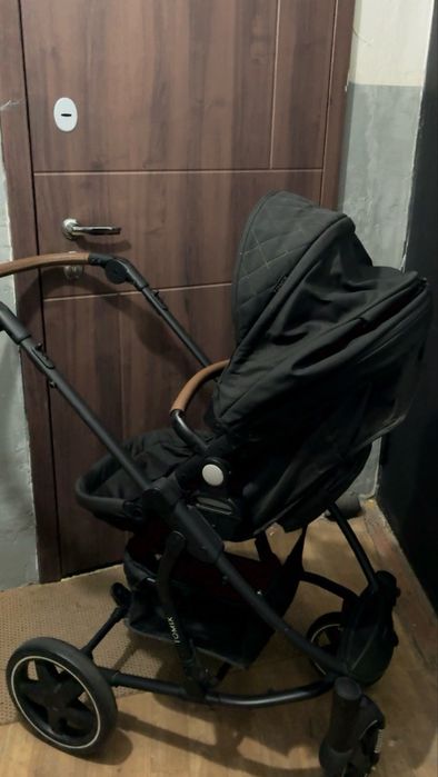Срочно Коляска Tomix 2в1