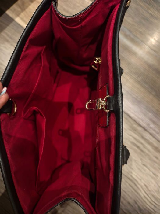 Чанта louis vuitton onthego (medium)