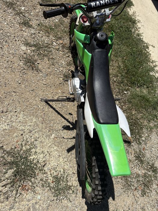 Vand cross 125 cadru mai mic