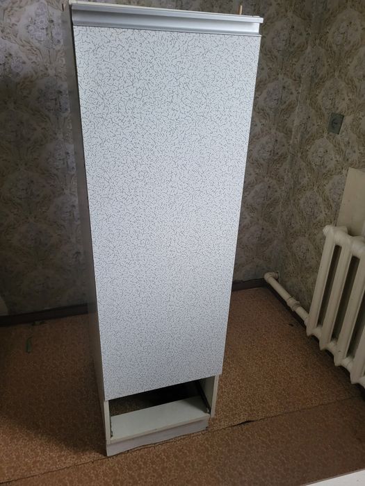 Отдам даром кухонный пенал, самовывоз