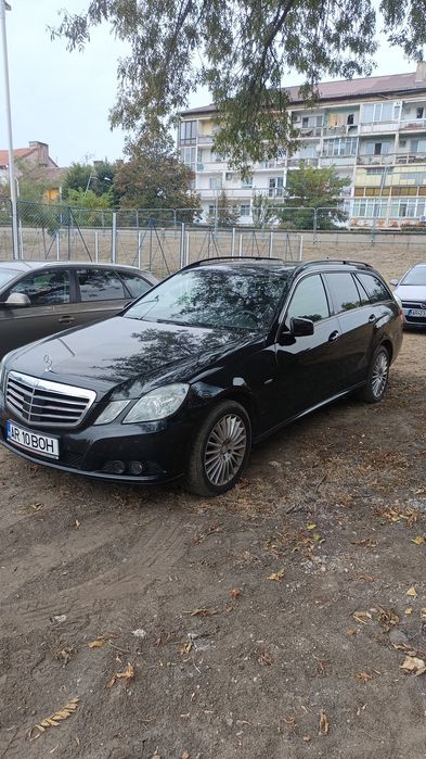 MERCEDES-BENZ E-Class 2010 — imagine 1
