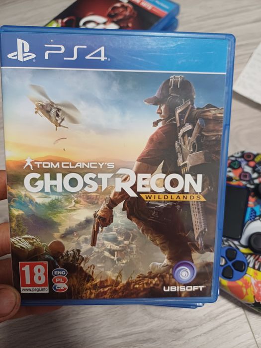 Joc ps4. Gost recon wildlands/ call of duty cold war/ black ops 4