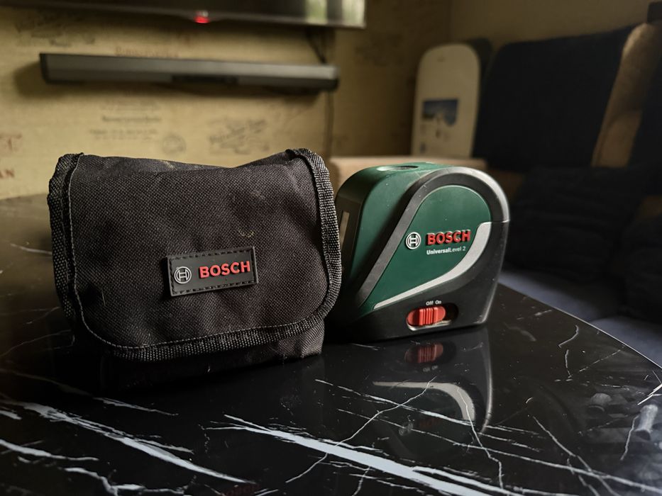 * BOSCH LEVEL 2 оригинальный лазерный уровень в отличном состоянии