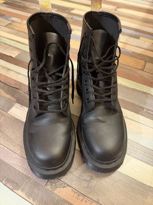 Кубинки Dr. Martens