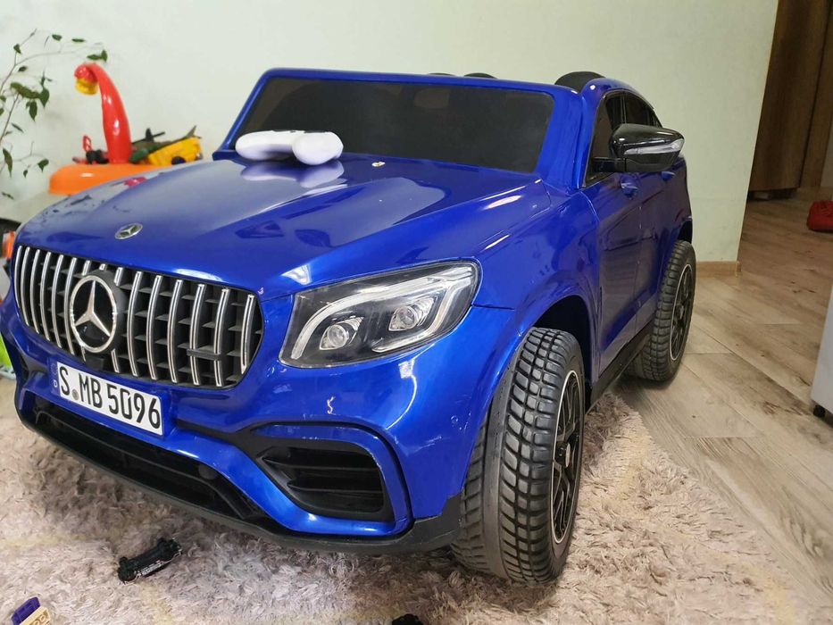 Акумулаторен джип