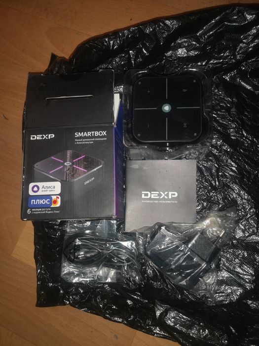 Умная колонка Алиса DEXP Smartbox. Новая.