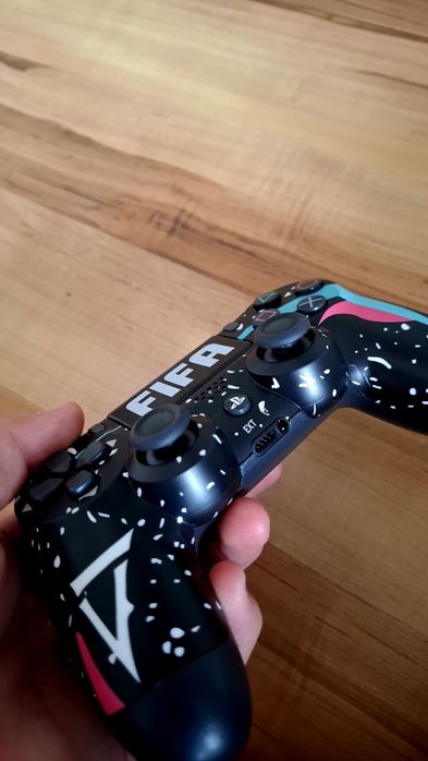 Геймад джостик Dualshok4