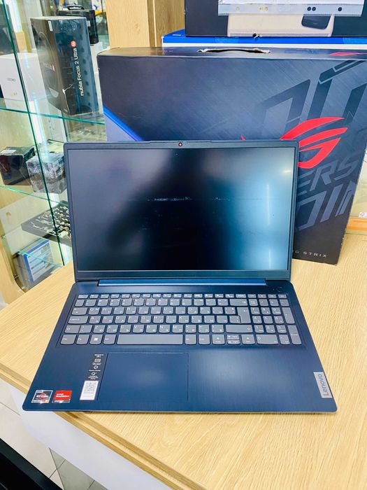 LENOVO IdeaPad 3 15ALC6, AMD Ryzen™ 5 5500U, RAM 8GB, 512GB SSD