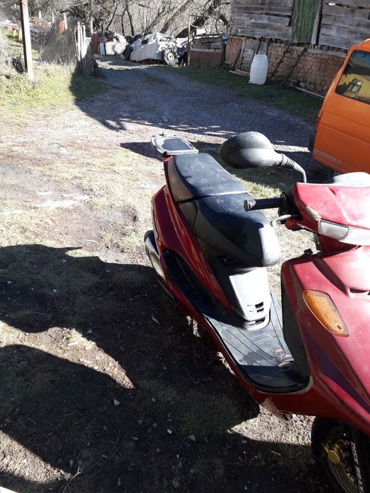 Скутер Ямаха flyone r