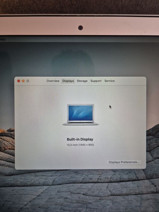Vând MacBook air 2014