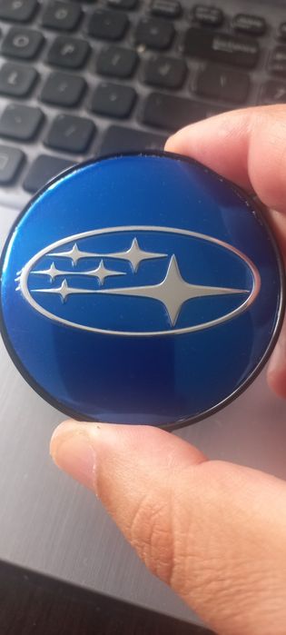 Subaru STI - set 4 capace pentru jante aliaj