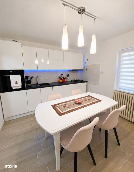 Apartament 2 camere,Craiovița Nouă,renovat total,CT,AC,mobilat,utilat