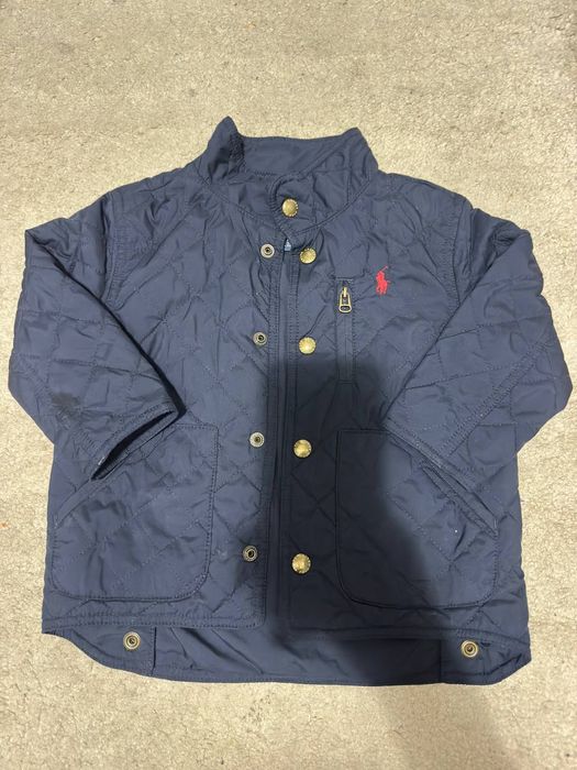 Bolalar kiyimi srochna sotiladi ideal ko'rinishda