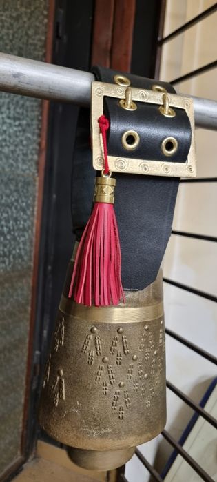 Кожени пискюли за украса на чанове/ кукери