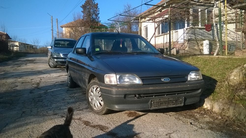 Ford Escort 1.3 Mi на части