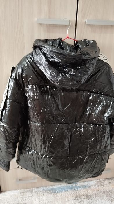 Продам куртки разные детские